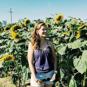 Meet your Posher, Stephanie